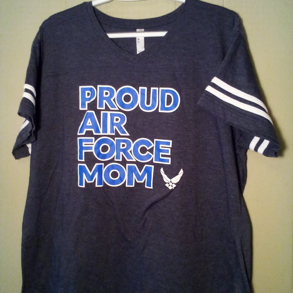 Proud Air Force Mom Shirt 2XL Women Short Sleeve Gray